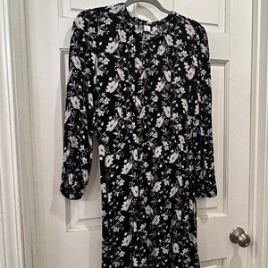 Old Navy Black & White Floral Dress